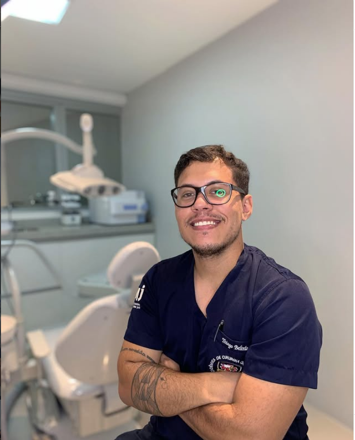 Dr. Thiago Beltrão, cirurgião-dentista